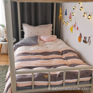 housse de couette sertie d&#39;un joli design